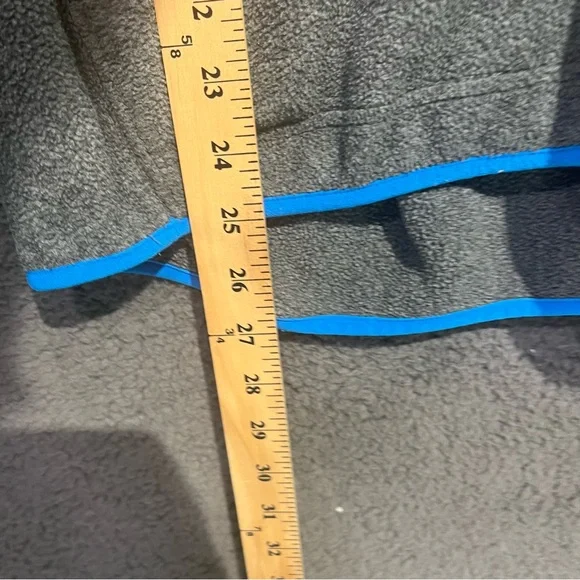 Patagonia Synchilla Men’s Gray and Blue Button Up Fleece Jacket Hood Size M - Picture 7 of 9